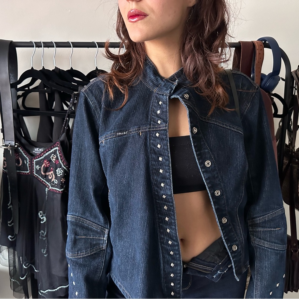 Retro blazer jean jacket with studs 😎👄